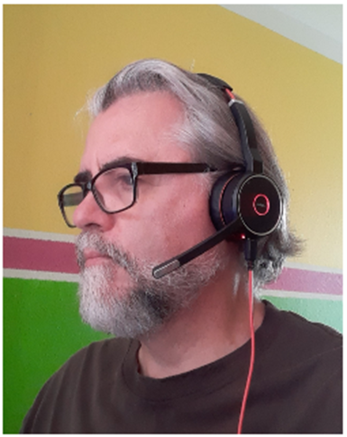 Santiago del Puerto wearing a headset